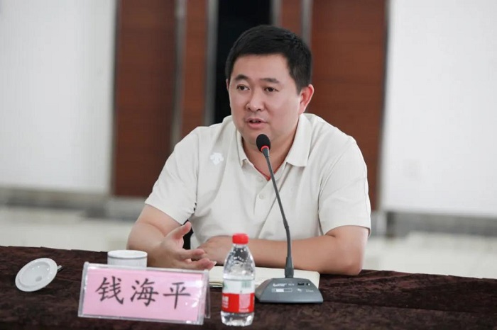 半年度經(jīng)營專題研討會物流站3.jpg 半年度經(jīng)營專題研討會物流站3.jpg